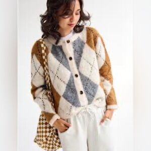 Primark Oversized Argyle Patterned Women's Sweater - Brown, Gray, and Cream